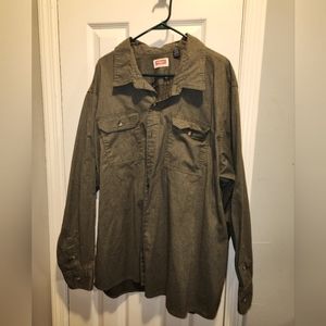 Wrangler long sleeve button up shirt